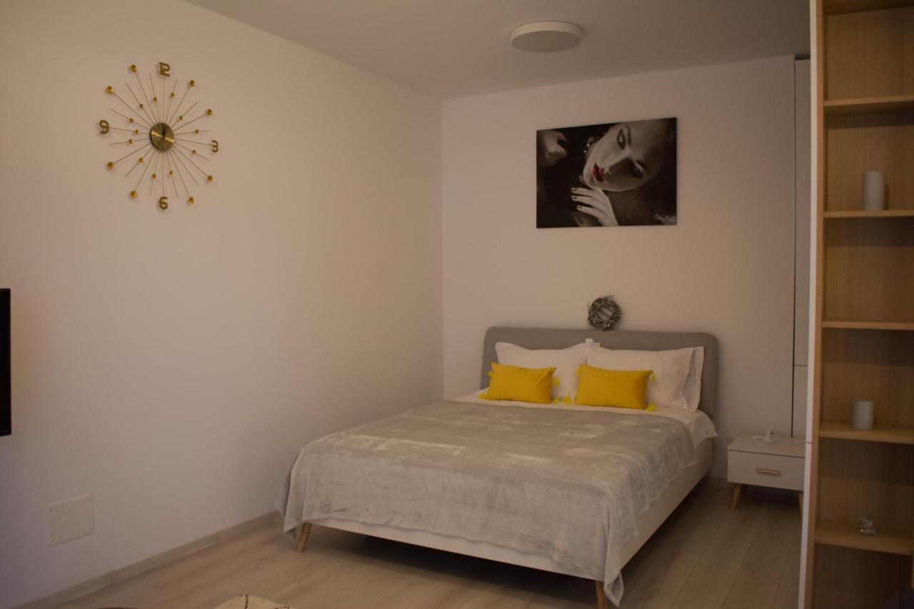 Gio Home C13 Boekarest Buitenkant foto