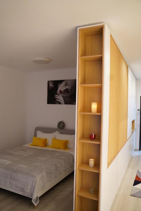 Gio Home C13 Boekarest Buitenkant foto