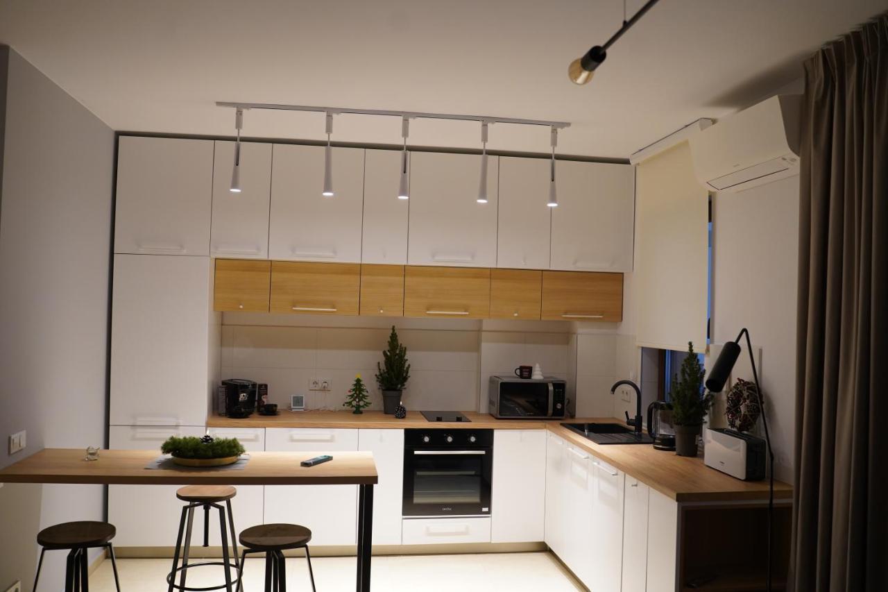 Gio Home C13 Boekarest Buitenkant foto